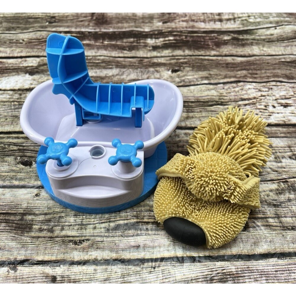 Spin Master Soggy Doggy Board Game Replacement Parts Dog Body/BathTub